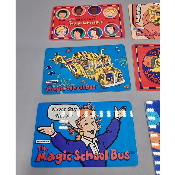 The Magic School Bus Wallet Cards Set of 6 from Scholastic Plastic - Picture 2 of 7